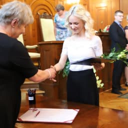 Liberecka zdravka Maturitni vysvedceni 4. PSA 8